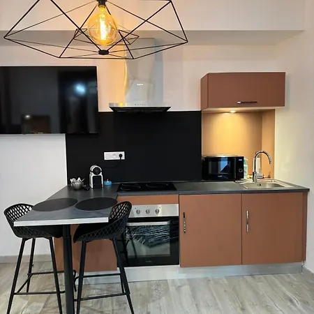 アパート King ディジョン